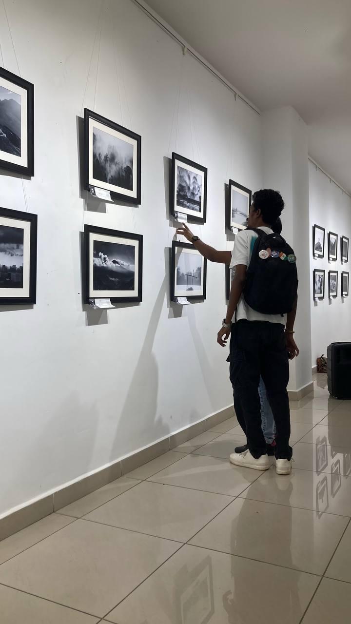Visitors Attention 8